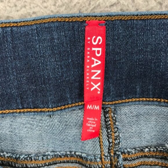 SPANX Jeans Womens MEDIUM Skinny Pull On Distressed Stretch Denim Frayed Hem - Picture 3 of 15